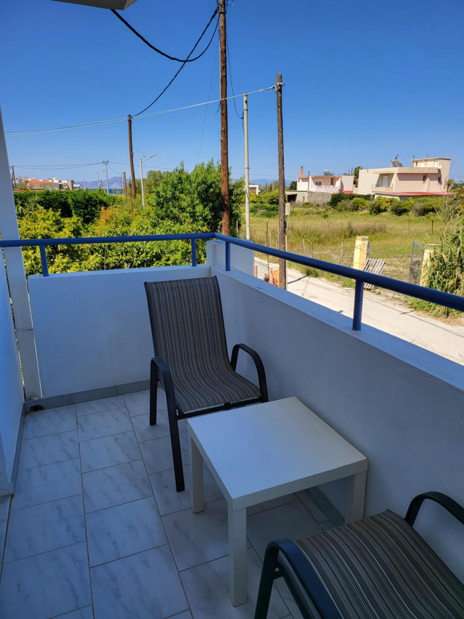 Aparthotel Pyrgos 2*