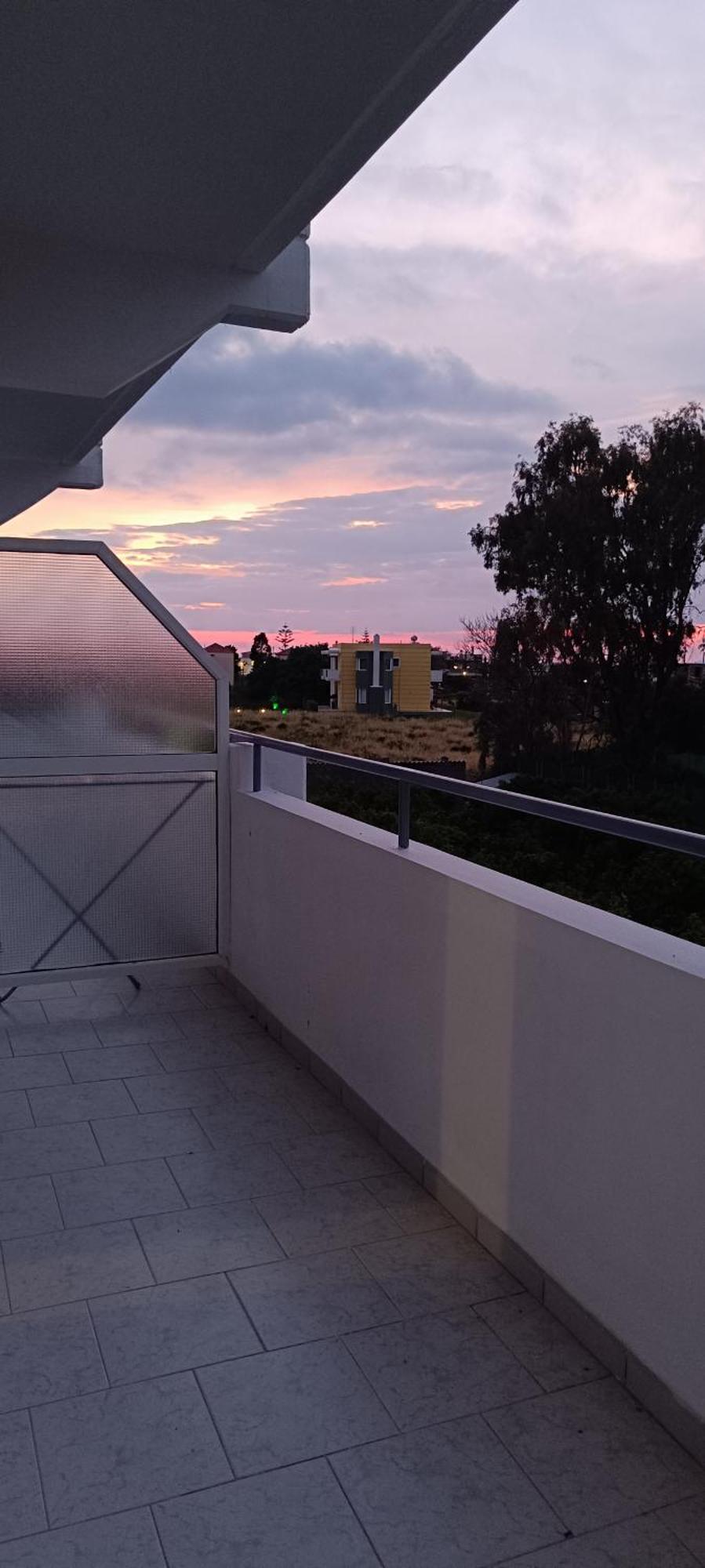 Pyrgos Aparthotel 2*