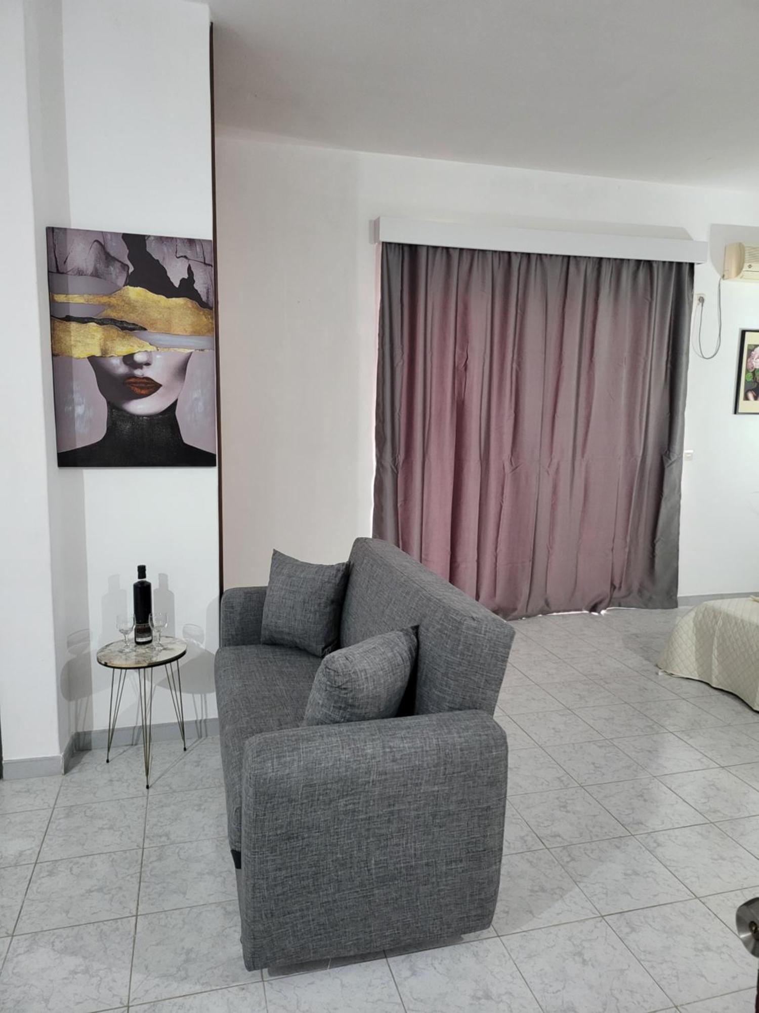 Aparthotel Pyrgos Kremastí
