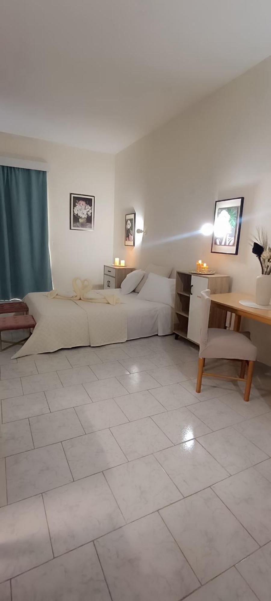 Aparthotel Pyrgos 2*