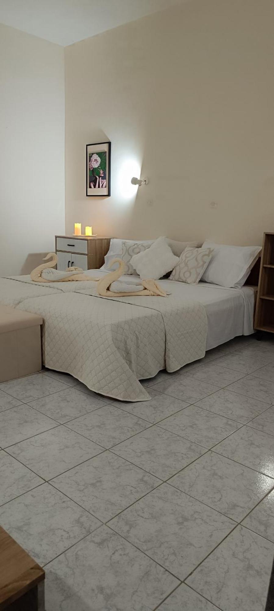 Pyrgos Aparthotel